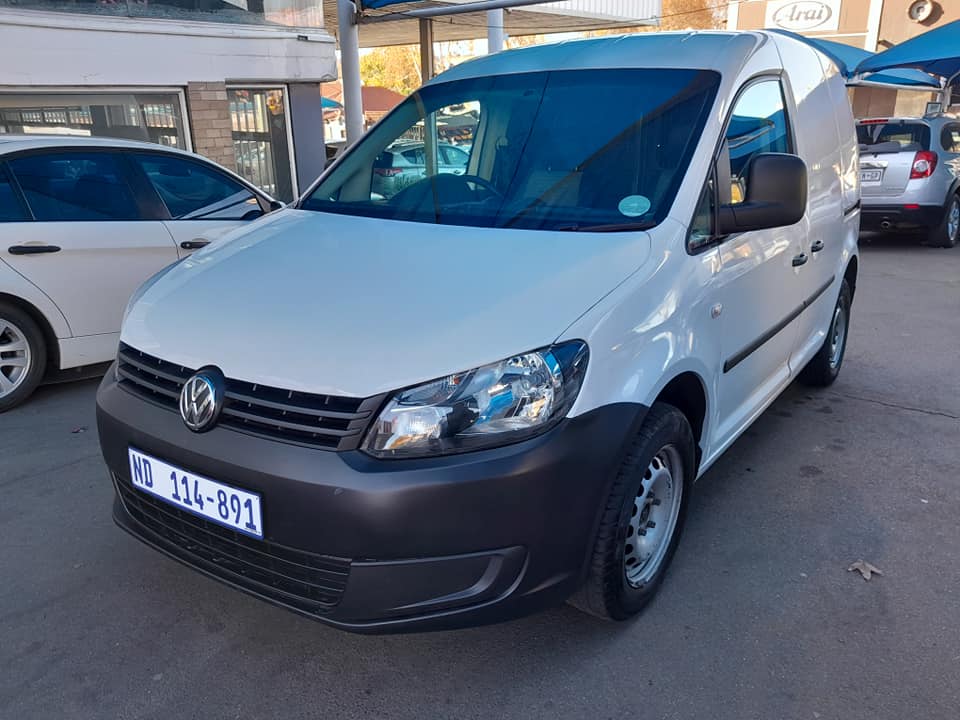 2012 VW CADDY 1.6 MANUAL