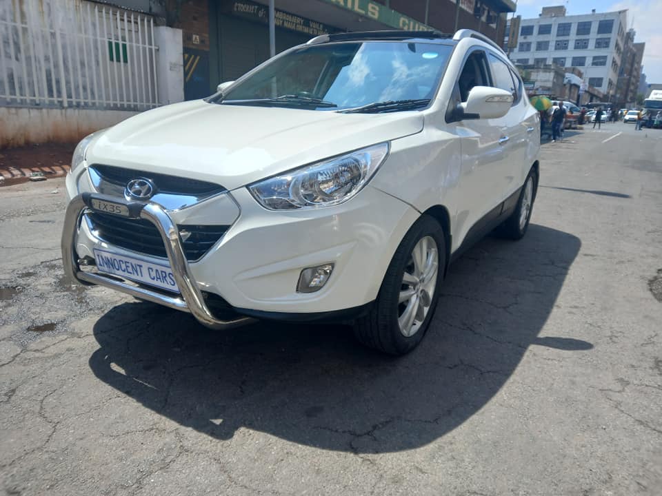 2011 HYUNDAI ix35 2.2 CRDI DIESEL, AUTOMATIC TRANSMISSION, WHITE COLOUR, MILEAGE 93000KM