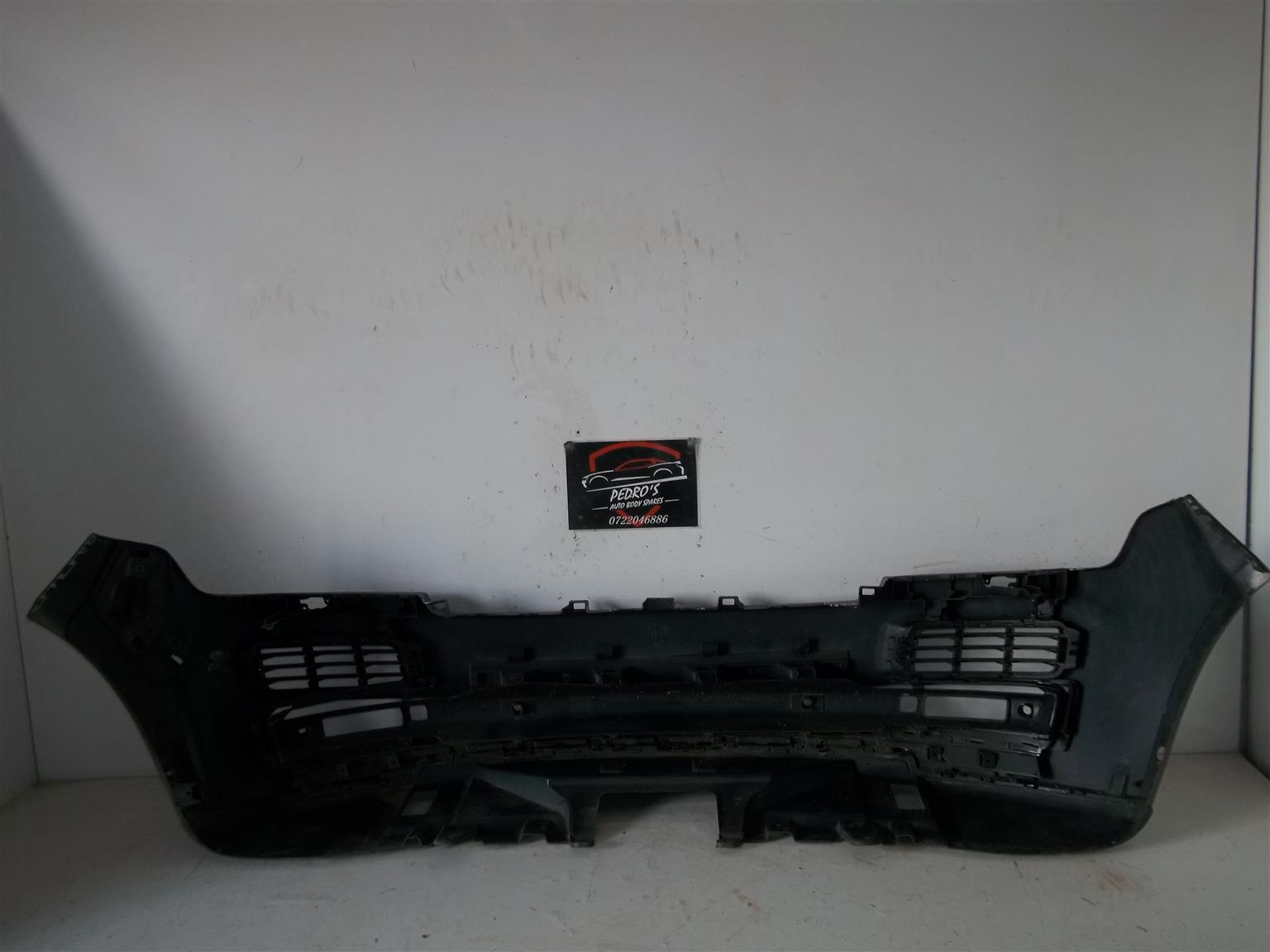 Land Rover Range Rover (L405) '12-'18 front bumper - Private Seller Land Rover Range Rover (L405) '12-'18 front bumper - Private Seller