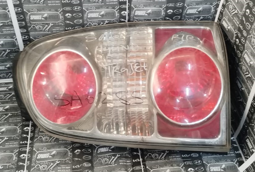 REAR TAIL LIGHT USED RIGHT FOR HYUNDAI TRAJET - Private Seller REAR TAIL LIGHT USED RIGHT FOR HYUNDAI TRAJET - Private Seller