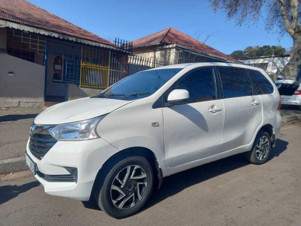 2020 Toyota Avanza 1.3 Petrol, Manual, White, 76000kms