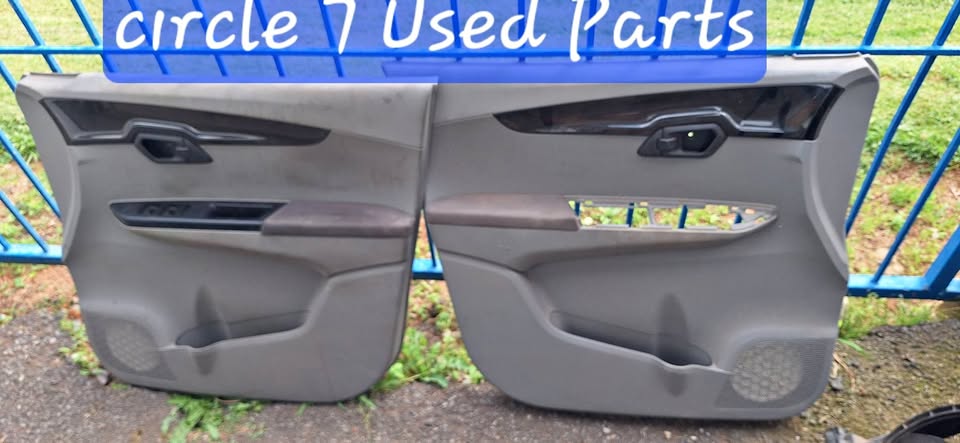 Mahindra KUV100 Complete set Door panels available Call or whatsapp Geraldene - Private Seller Mahindra KUV100 Complete set Door panels available Call or whatsapp Geraldene - Private Seller