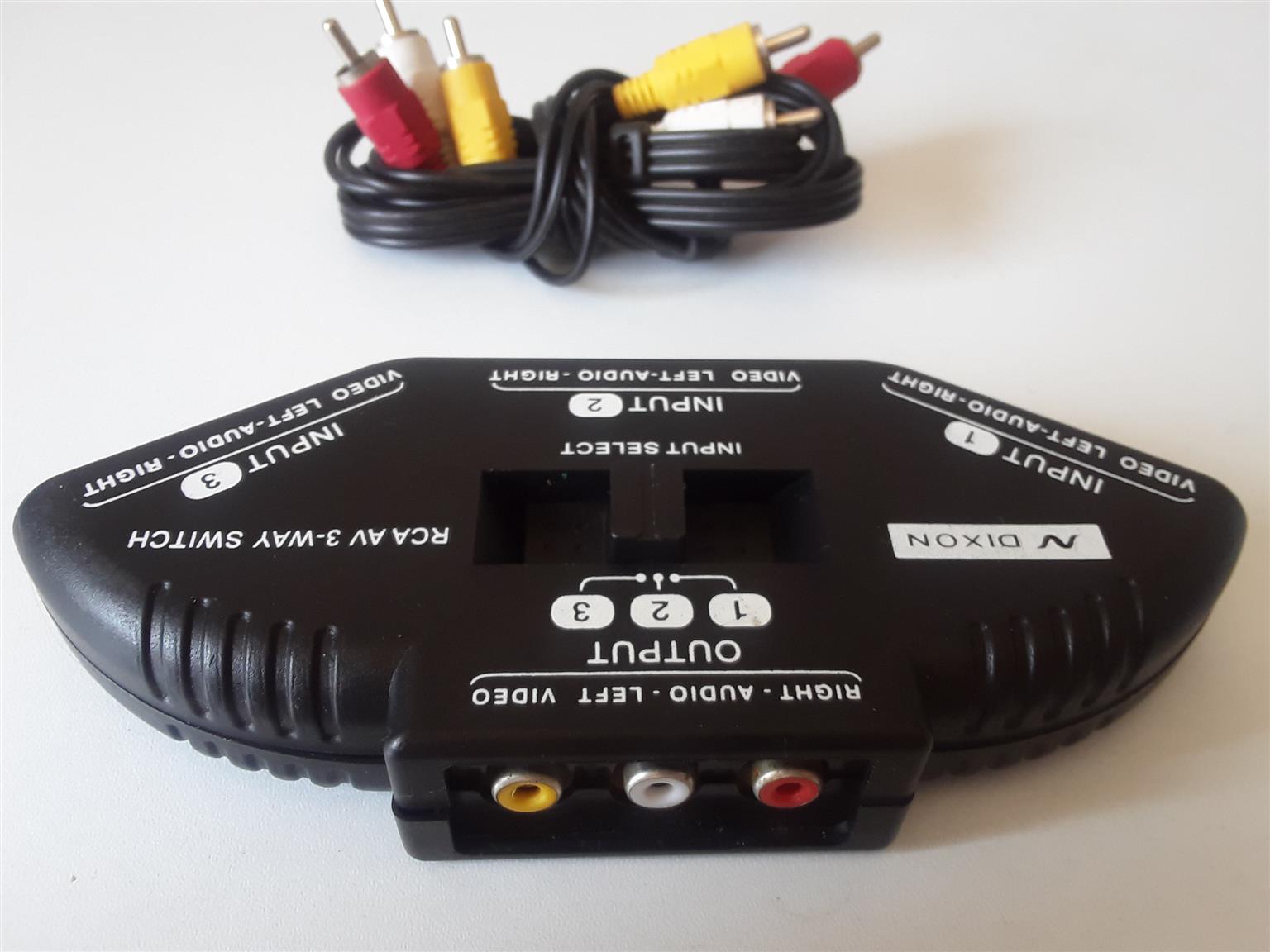 Dixon RCA AV 3-WAY SWITCH and RCA Cable. As good as new. I am in Orange Gr
