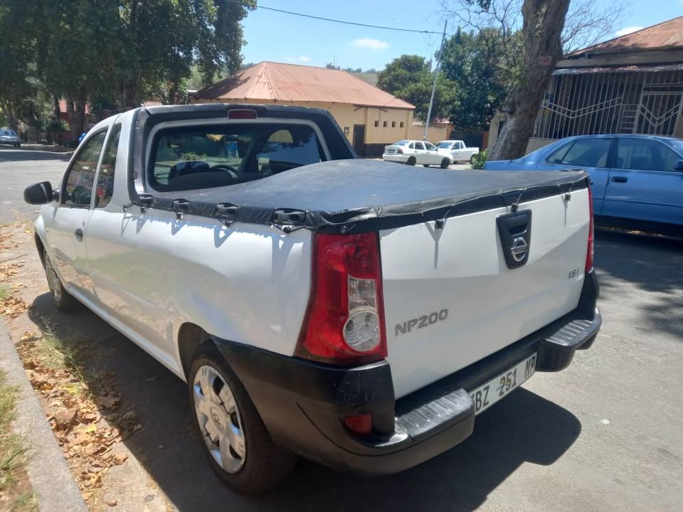2020 Nissan NP200 Bakkie 1.6 Petrol, Manual, White Color, Mileage