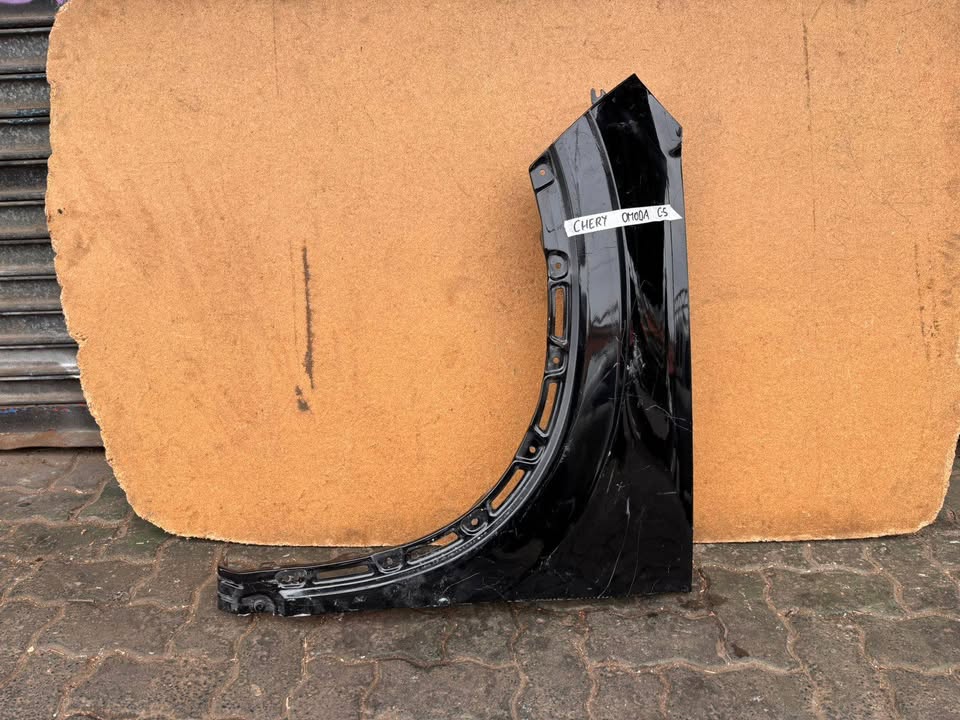 Chery Omoda C5 Fender - Private Seller