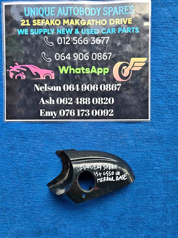 Land Rover Discovery Sport Left Mirror Base Land Rover Discovery Sport Left Mirror Base