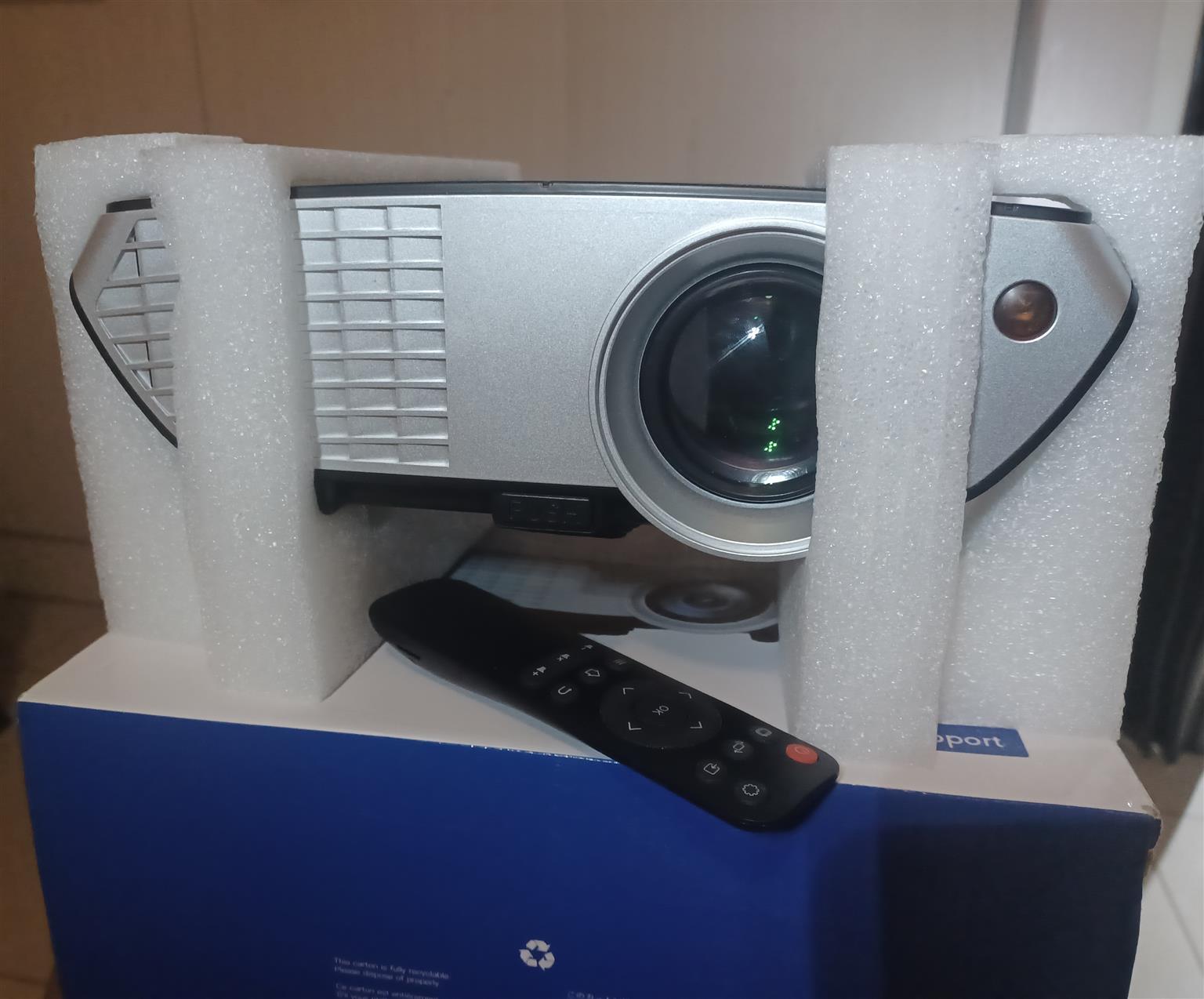 IronClad Multimedia LED LCD Portable Projector