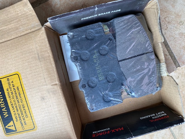 Toyota Hilux 4x4 2006 on ward Brake Pads D3523 ATE526. BRAND NEW R250 JH - Private Seller Toyota Hilux 4x4 2006 on ward Brake Pads D3523 ATE526. BRAND NEW R250 JH - Private Seller