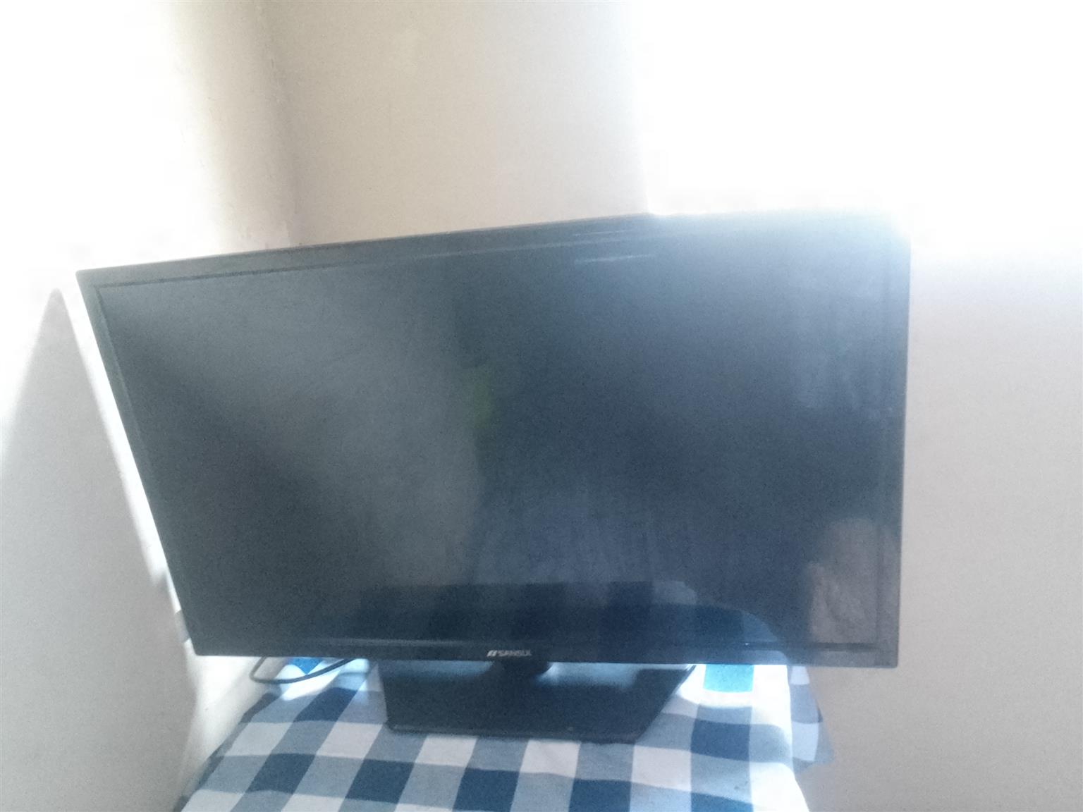 32 inch Hisense colour tv 32 inch Hisense colour tv