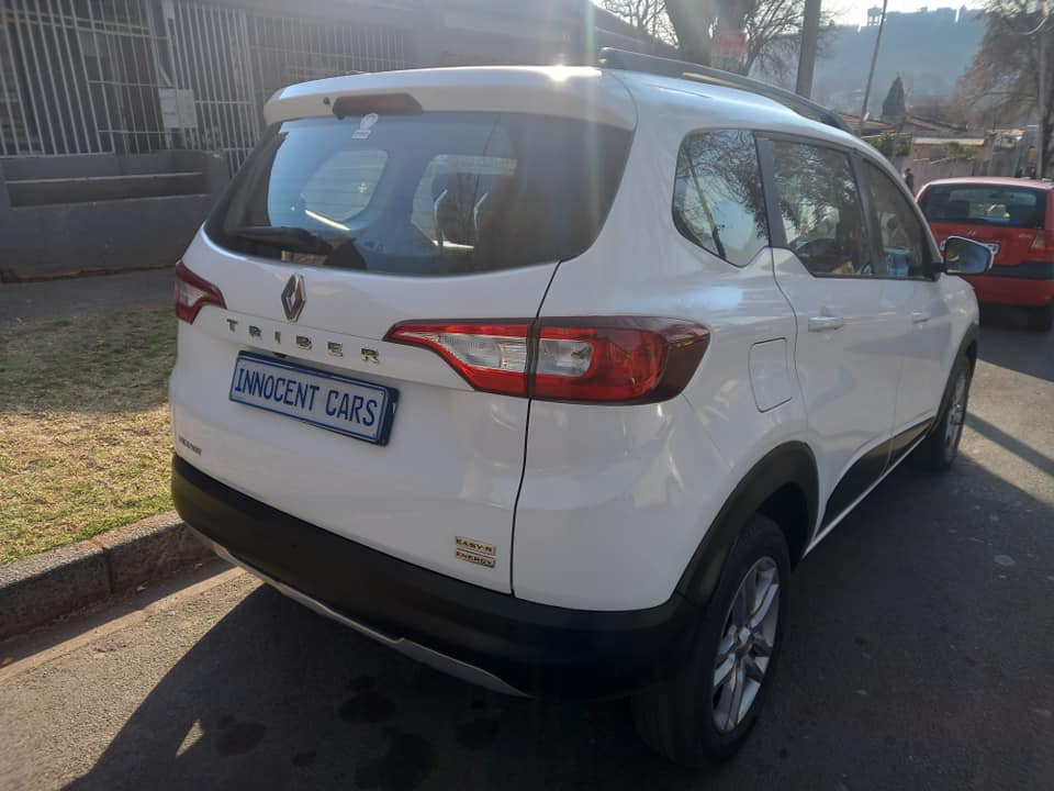 2024 RENUALT TRIBER 1.0 ENGINE PETROL, AUTOMATIC, WHITE COLOR, MILEAGE