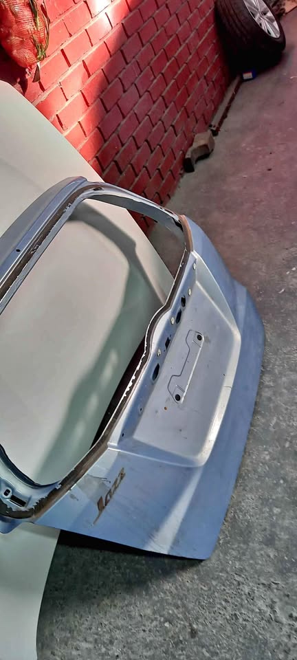 Honda jazz 2014 bootlid used - Private Seller Honda jazz 2014 bootlid used - Private Seller