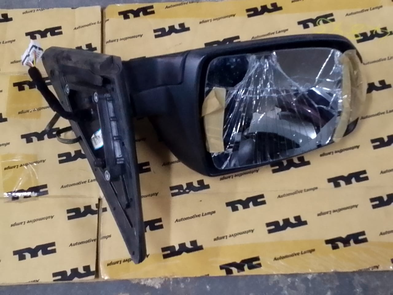 (2013-2015) KIA SONANTA LHS MIRROR WITH INDICATOR