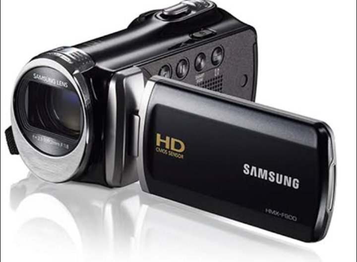 Samsung HMX-F900 Camcorder and Camera.