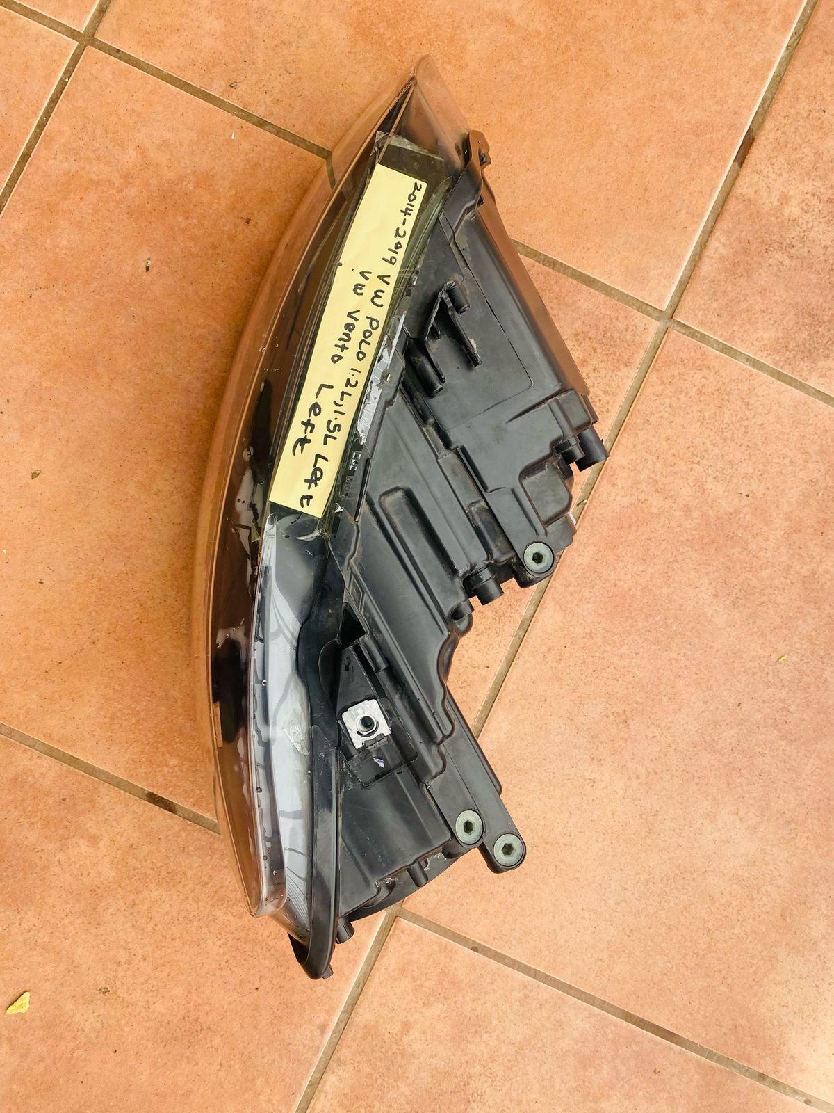2014-2019 VW polo VW vento left headlight - Private Seller 2014-2019 VW polo VW vento left headlight - Private Seller