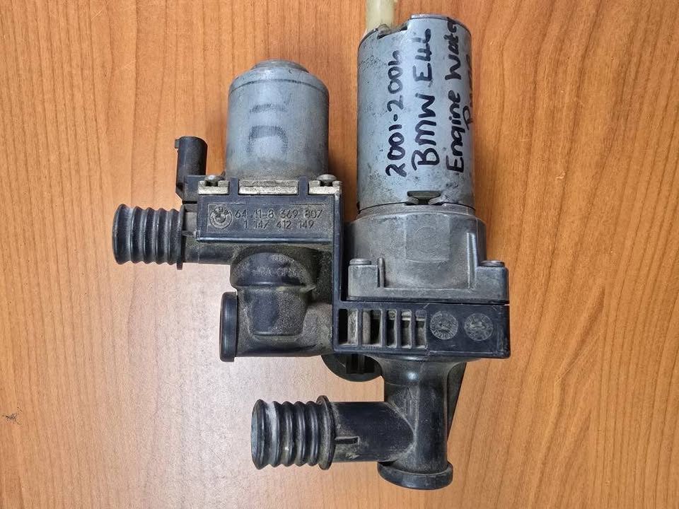 2001-2006 BMW E46 Engine Water Pump Original BMW - Private Seller 2001-2006 BMW E46 Engine Water Pump Original BMW - Private Seller