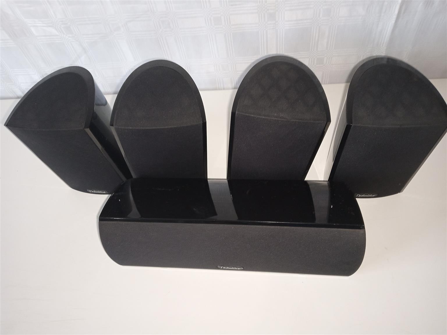 Definitive Technology Speakers Definitive Technology Speakers