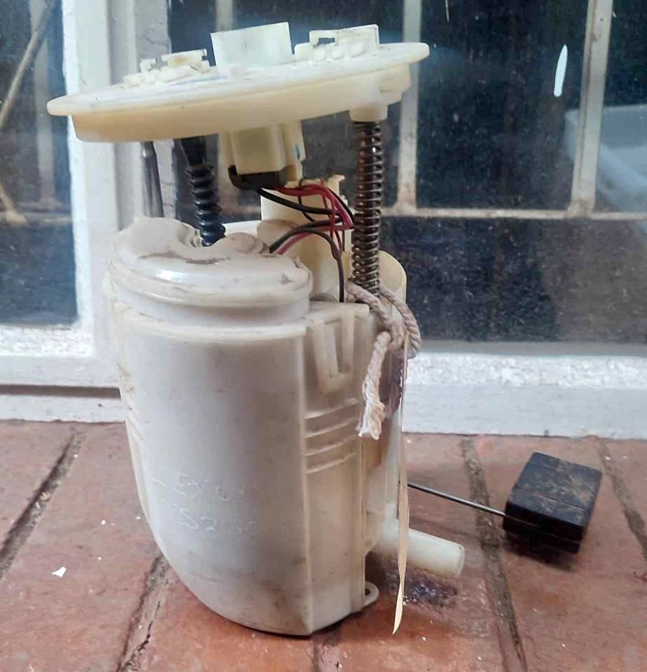 Lexus IS250 Fuel Pump