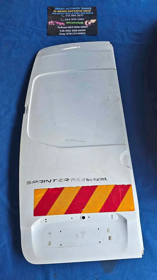 Mercedes Sprinter W907 Left Panel Door