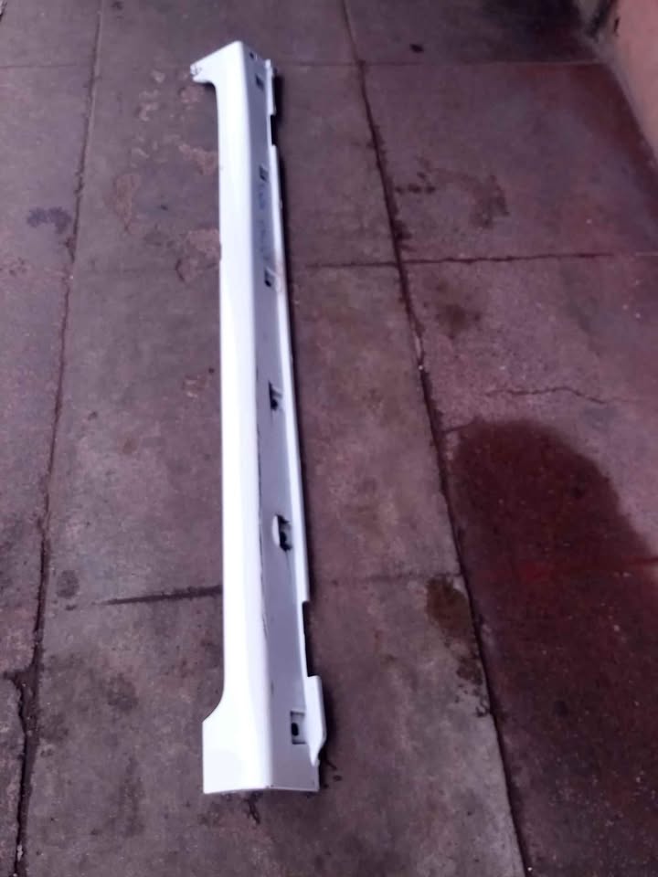 Toyota starlet side skirt - Private Seller Toyota starlet side skirt - Private Seller