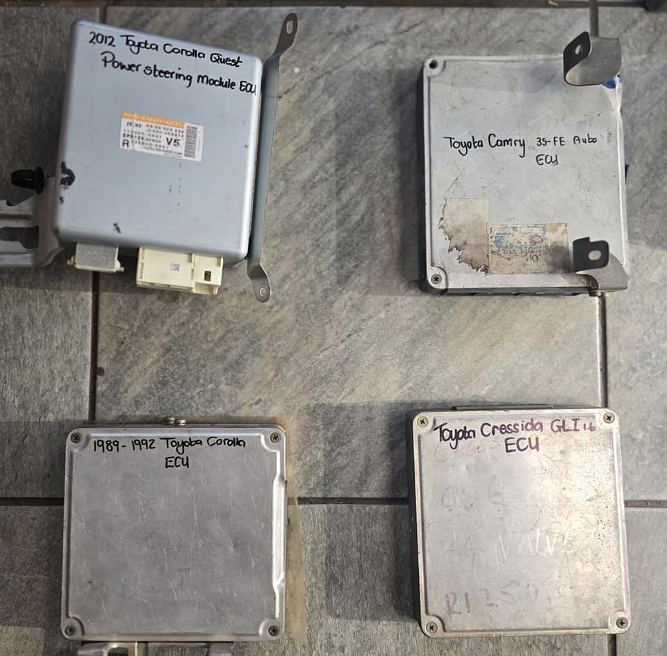 Toyota Corolla Quest - Camry - Cressida - Prado ECU [Computer Boxes] - Private Seller