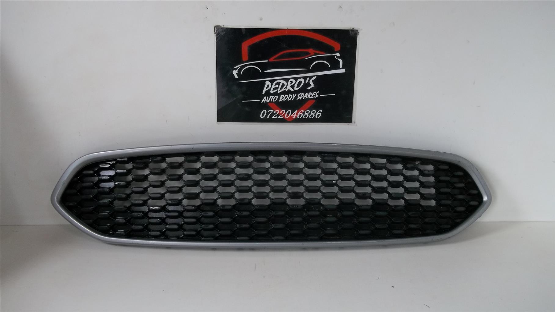 Ford Figo/Fiesta grille - Private Seller Ford Figo/Fiesta grille - Private Seller