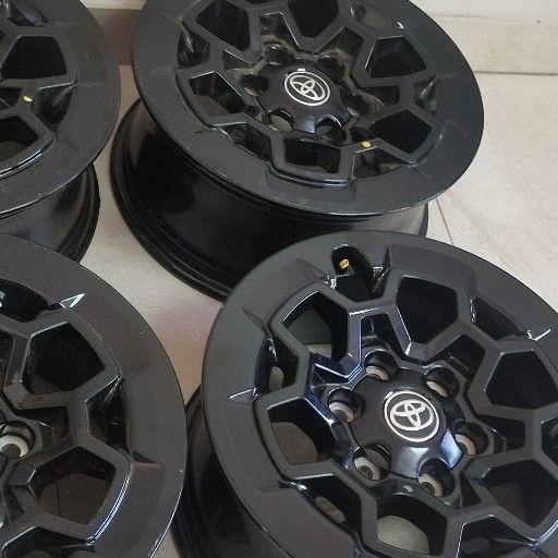 17inch toyota OEM