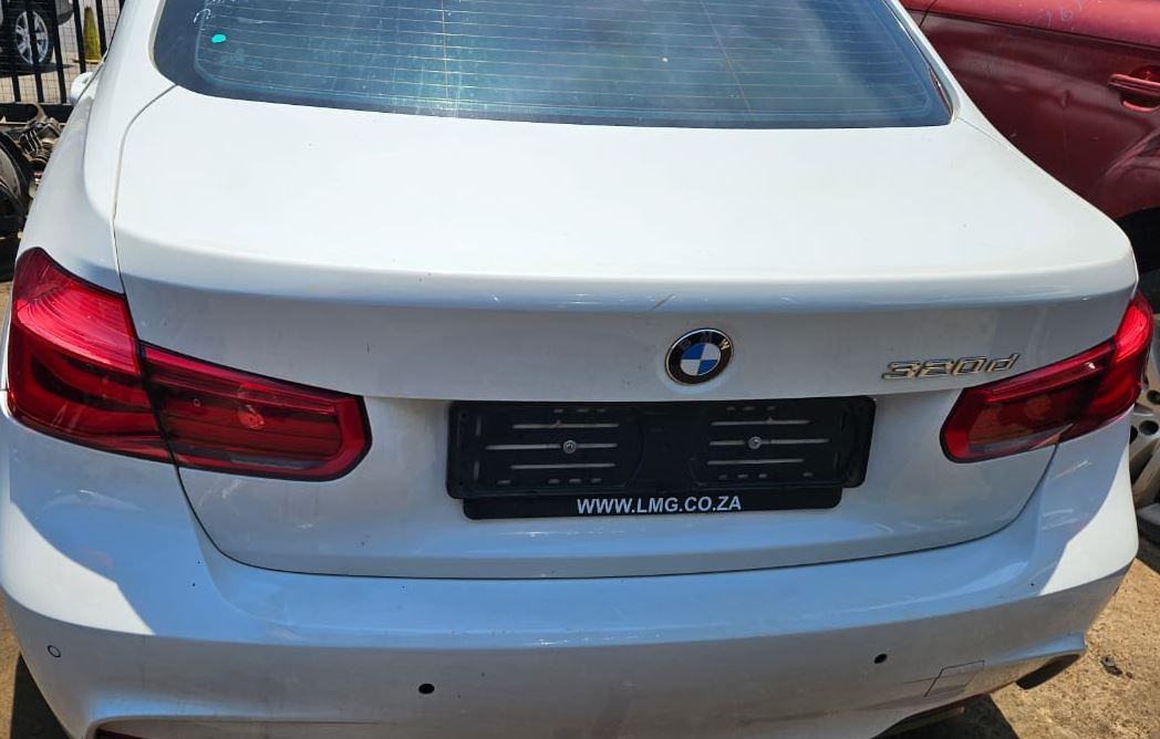 2017 Bmw F30 320d used boor lids for sale - Private Seller 2017 Bmw F30 320d used boor lids for sale - Private Seller