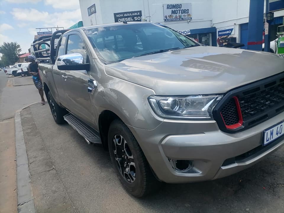 2019  FORD RANGER 3.2XLT CLUB CAB 4X4