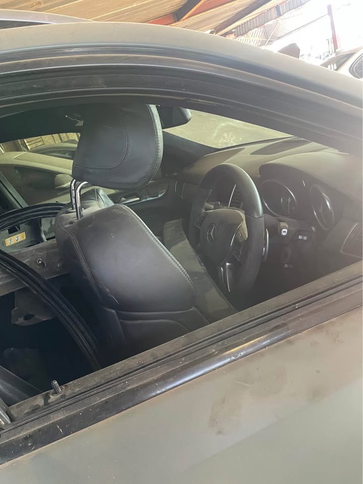 Mercedes Benz ML63 AMG stripping for spares