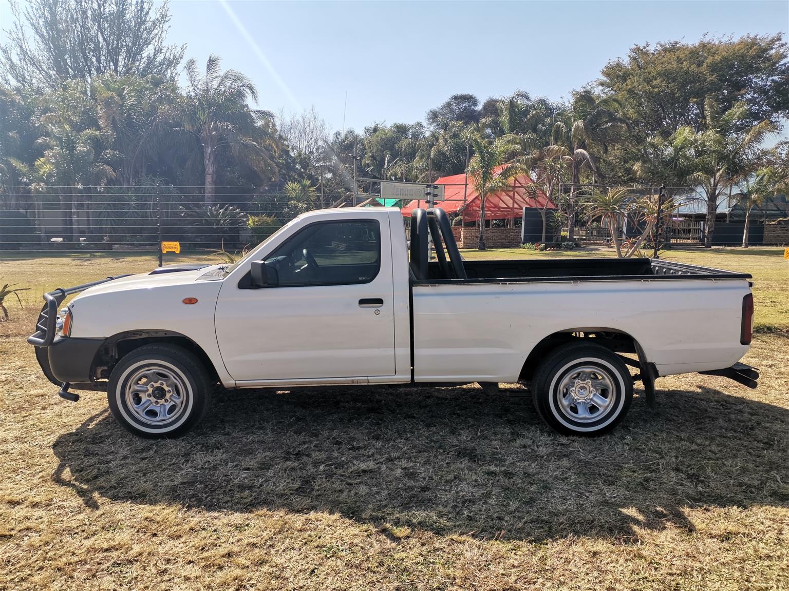 2013 Nissan NP300 Single Cab 2.5 TDi Diesel Manual For Sale
