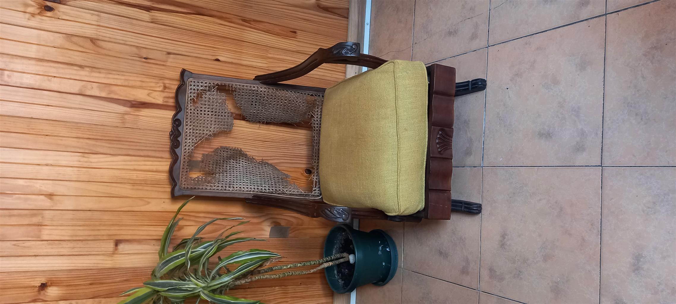 Vintage rocking chair | Junk Mail Marketplace