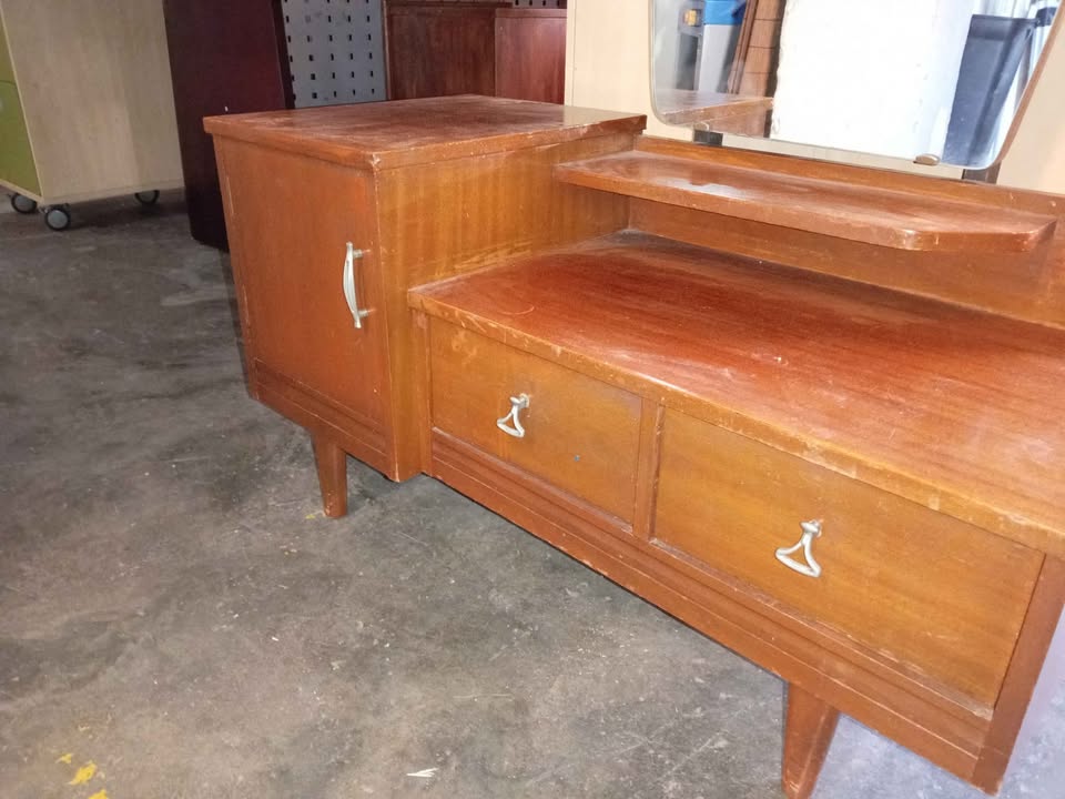 Vintage Dressing unit