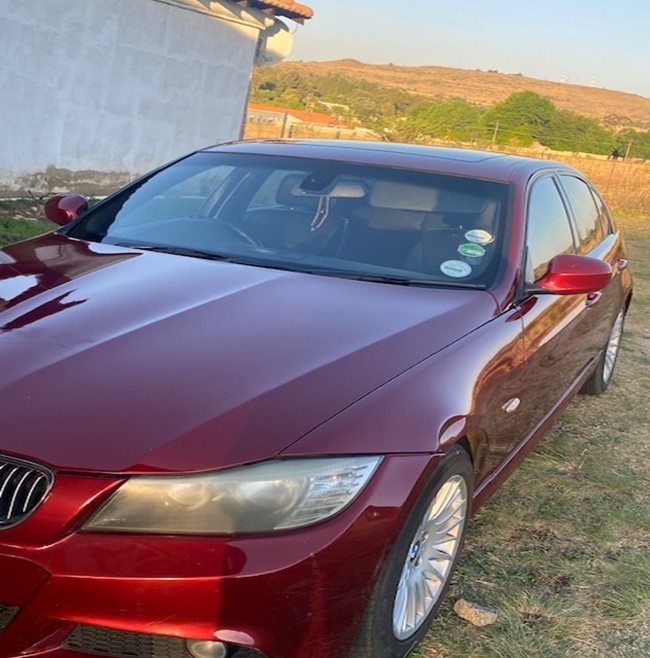 Used 2012 BMW 3 Series 320i Sport Line - Private Seller Used 2012 BMW 3 Series 320i Sport Line - Private Seller