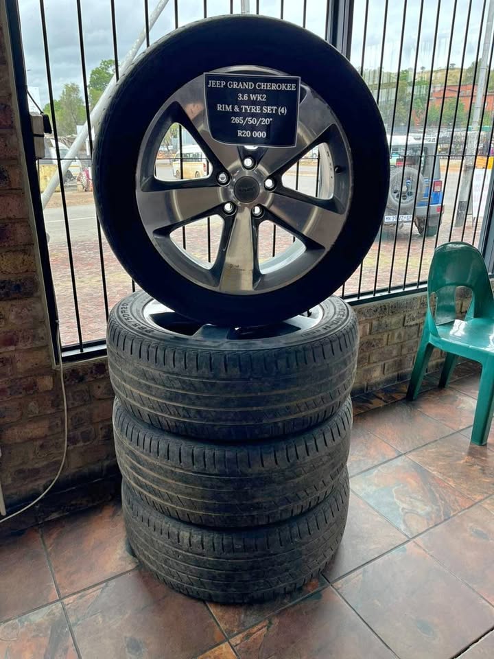 JEEP GRAND CHEROKEE 3.6 WK2 RIM & TYRE SET 265/50/20 FOR SALE - CALL: - Private Seller JEEP GRAND CHEROKEE 3.6 WK2 RIM & TYRE SET 265/50/20 FOR SALE - CALL: - Private Seller