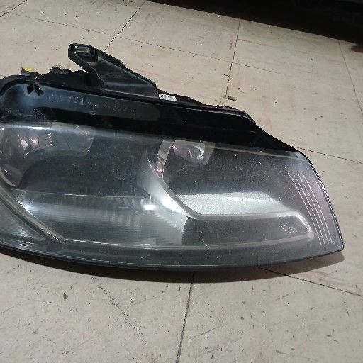 Audi A3 headlight - Private Seller
