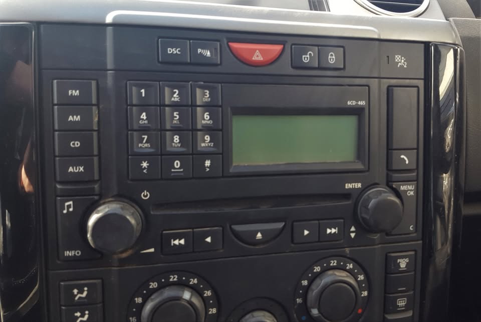 Land Rover Discovery 3 Radio | FOR SALE - Private Seller
