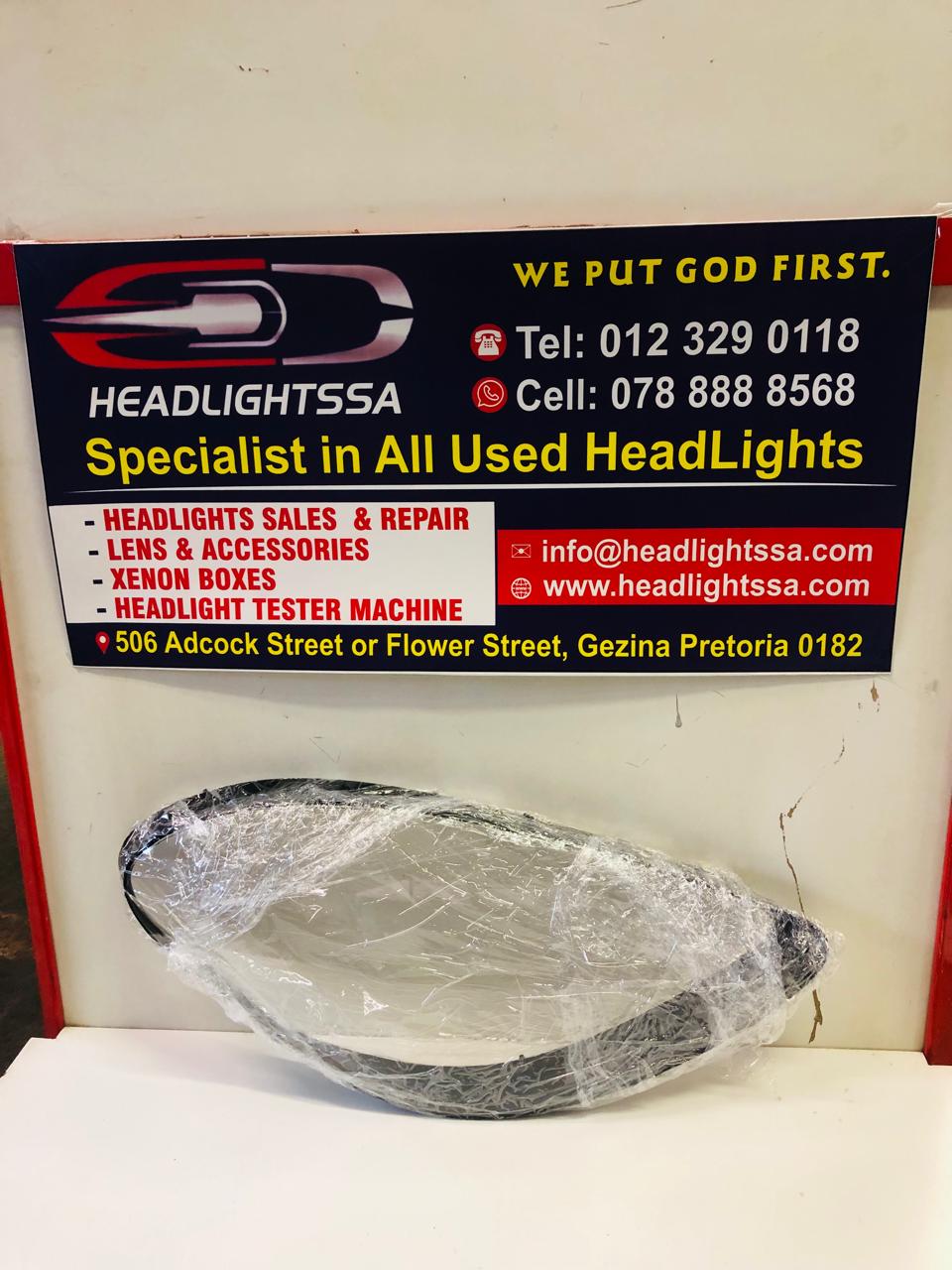 Porsche 718 series Cayman and Boxter right side headlight replacement lens - Private Seller Porsche 718 series Cayman and Boxter right side headlight replacement lens - Private Seller