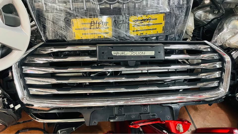 Haval Jolion grill - Private Seller Haval Jolion grill - Private Seller