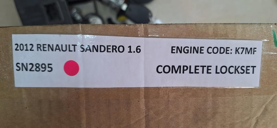 2012 Renault Sandero 1.6 lockset - Private Seller 2012 Renault Sandero 1.6 lockset - Private Seller