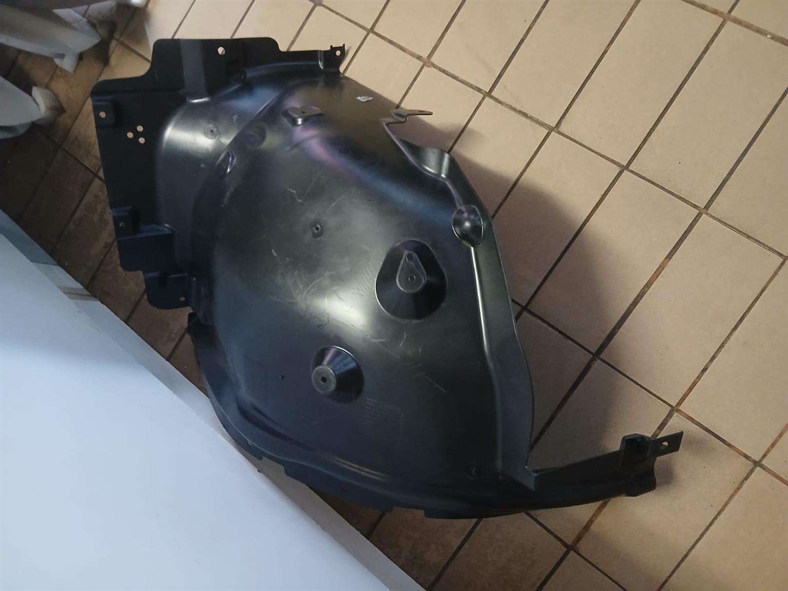 FENDER LINER RIGHT SIDE G01/G02 REAR (INNER HALF) BMW 2023 - Private Seller FENDER LINER RIGHT SIDE G01/G02 REAR (INNER HALF) BMW 2023 - Private Seller