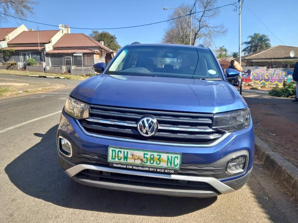 2023 VW T CROSS 1.0 PETROL, MANUAL, BLUE, 31000KMS . FULL SERVICE HISTORY