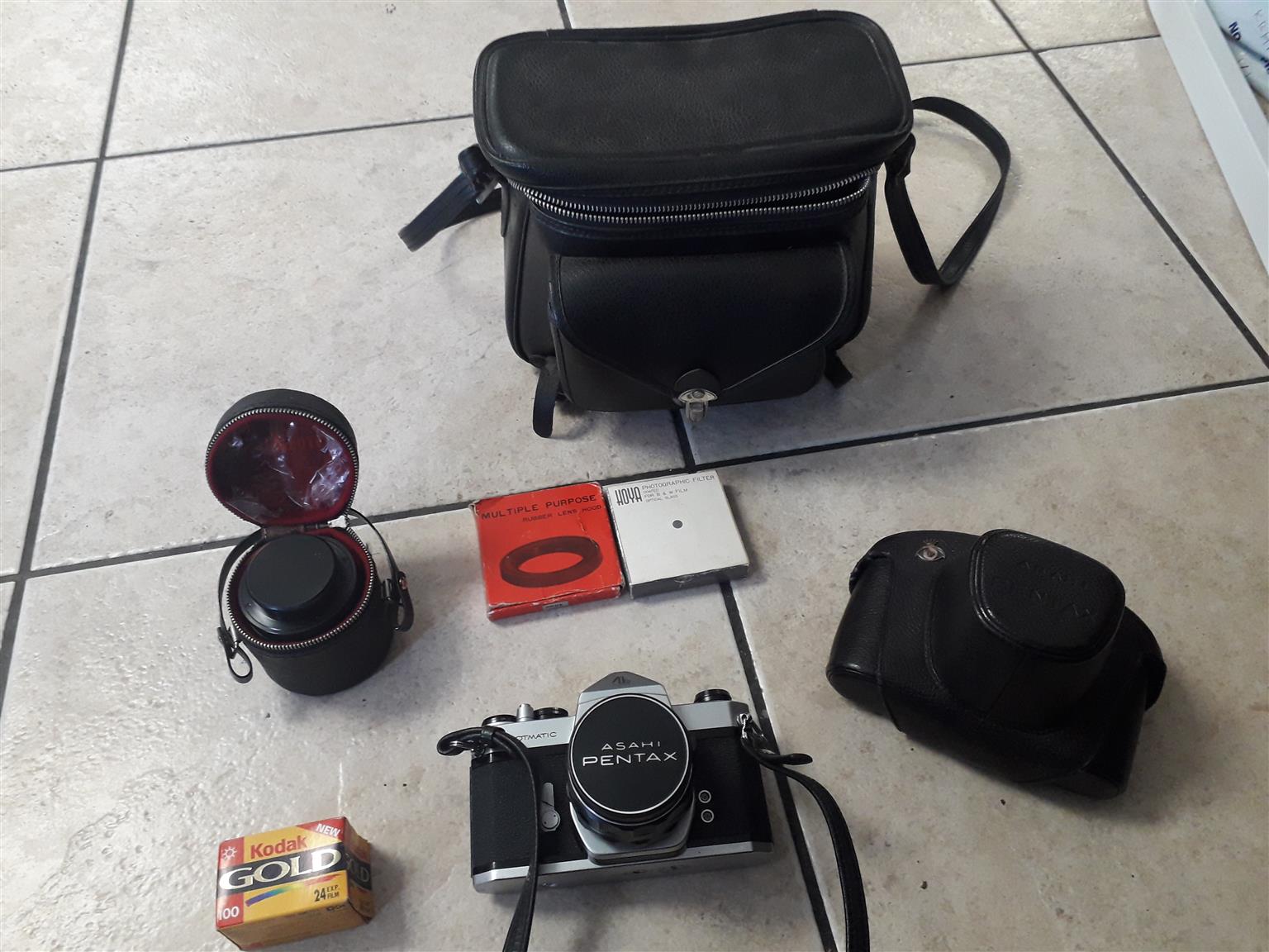 Pentax Asahi SLR vintage working film camera.