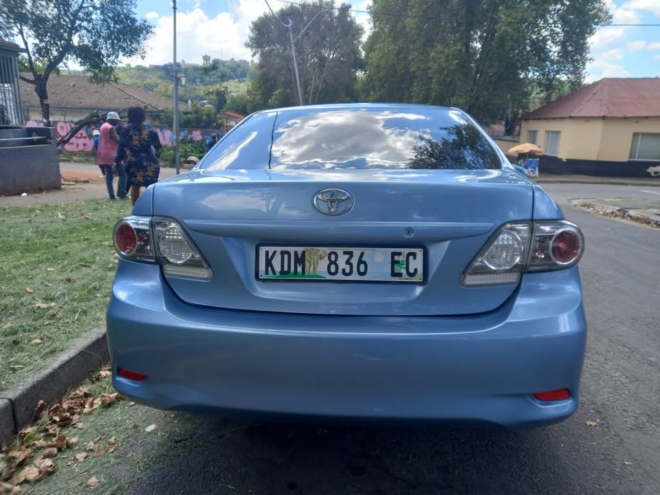 2017 Toyota Corolla Quest 1.6 Sedan, Manual, Blue, 89000kms
