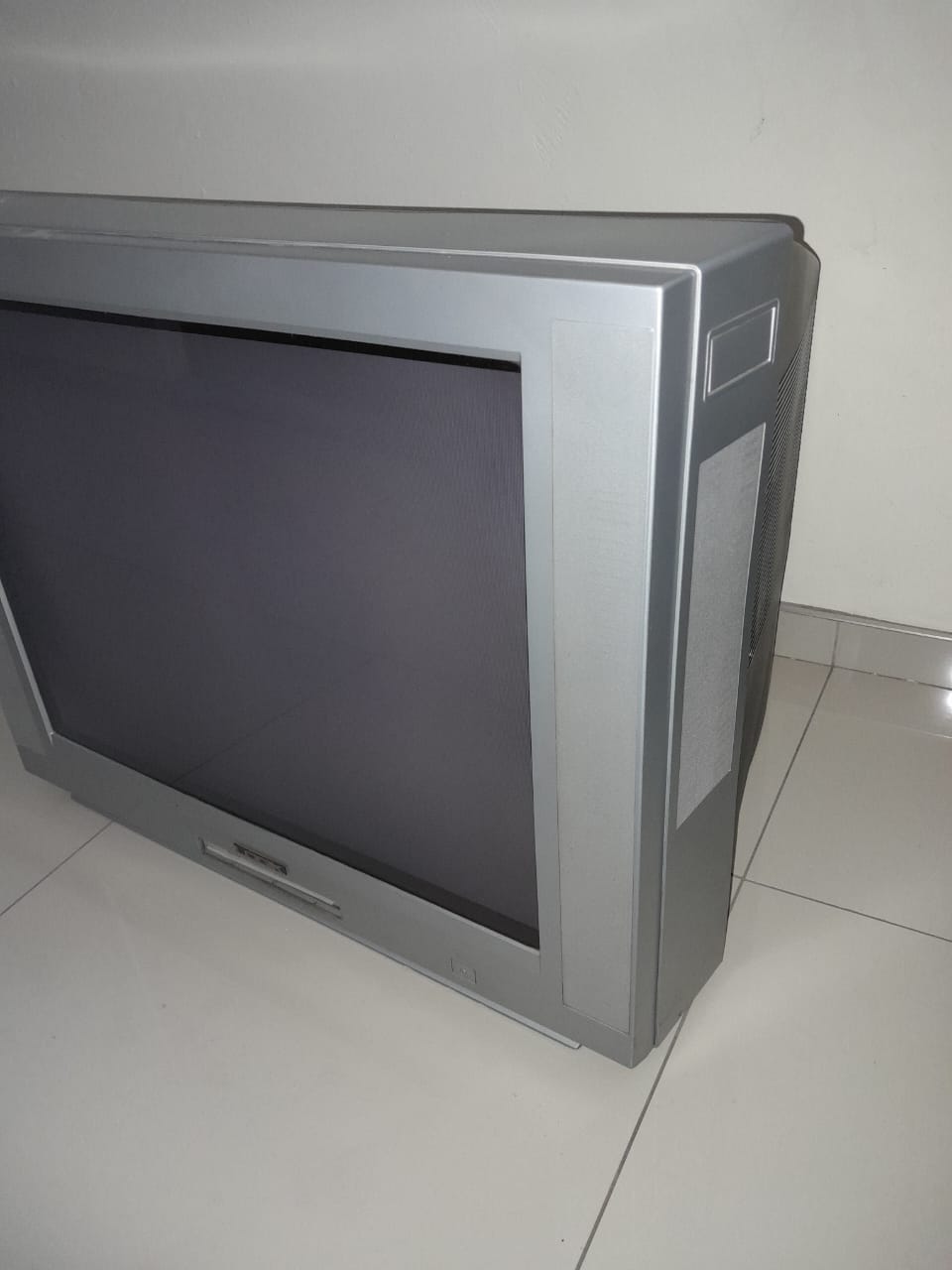 74cm Logic colour TV set
