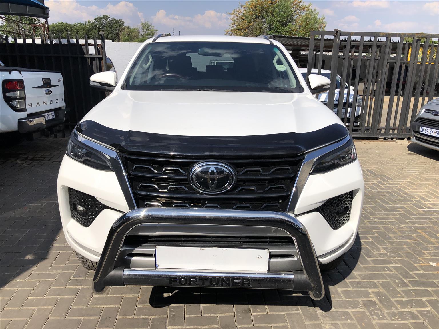 Used 2017 Toyota Fortuner 2.8GD-6 4x4 auto - Private Seller Used 2017 Toyota Fortuner 2.8GD-6 4x4 auto - Private Seller
