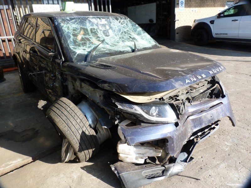 Land Rover Range Rover Evoque 2.0 Diesel HSE AT Dark Blue - 2017 STRIPPING FOR - Private Seller Land Rover Range Rover Evoque 2.0 Diesel HSE AT Dark Blue - 2017 STRIPPING FOR - Private Seller