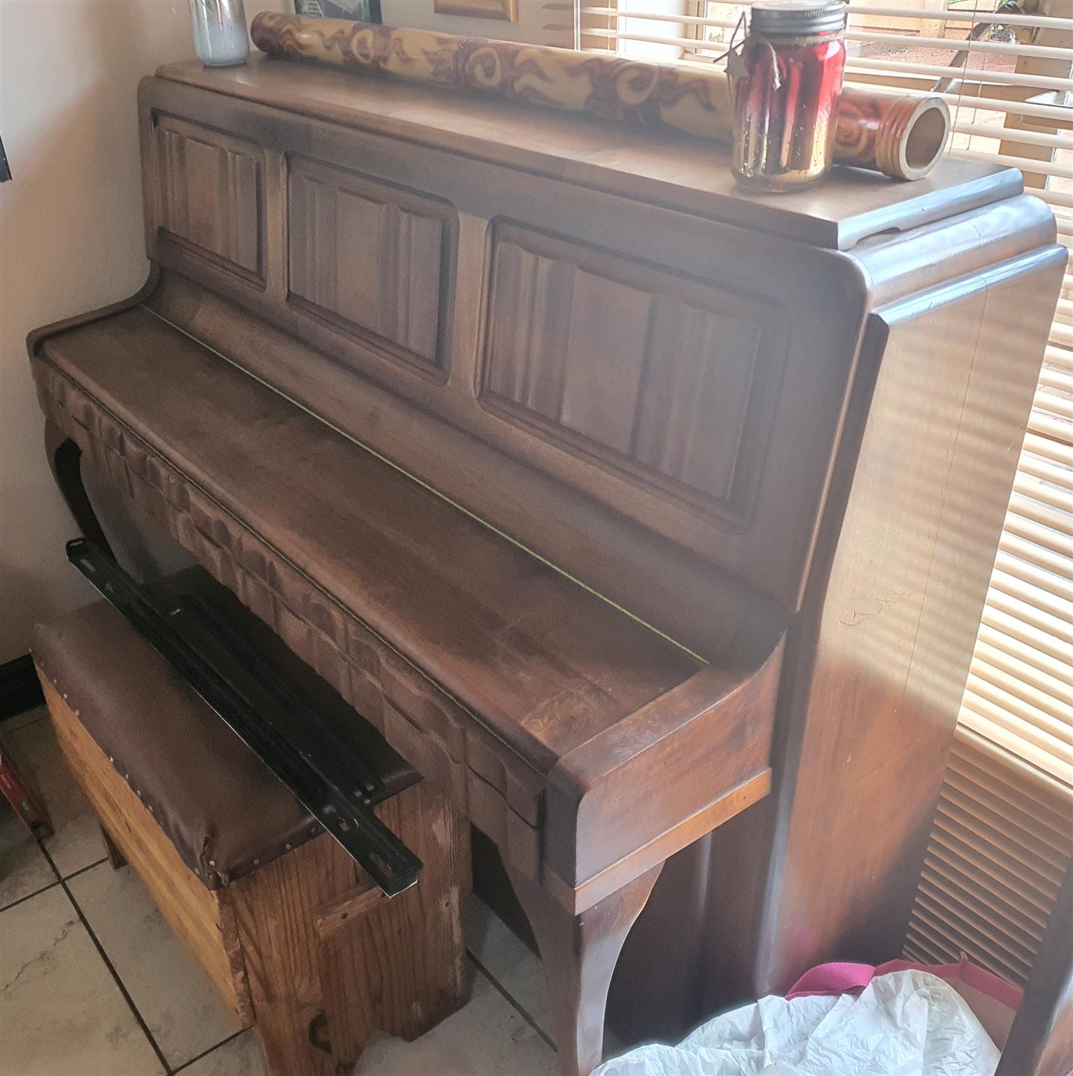 Knight Piano for sale