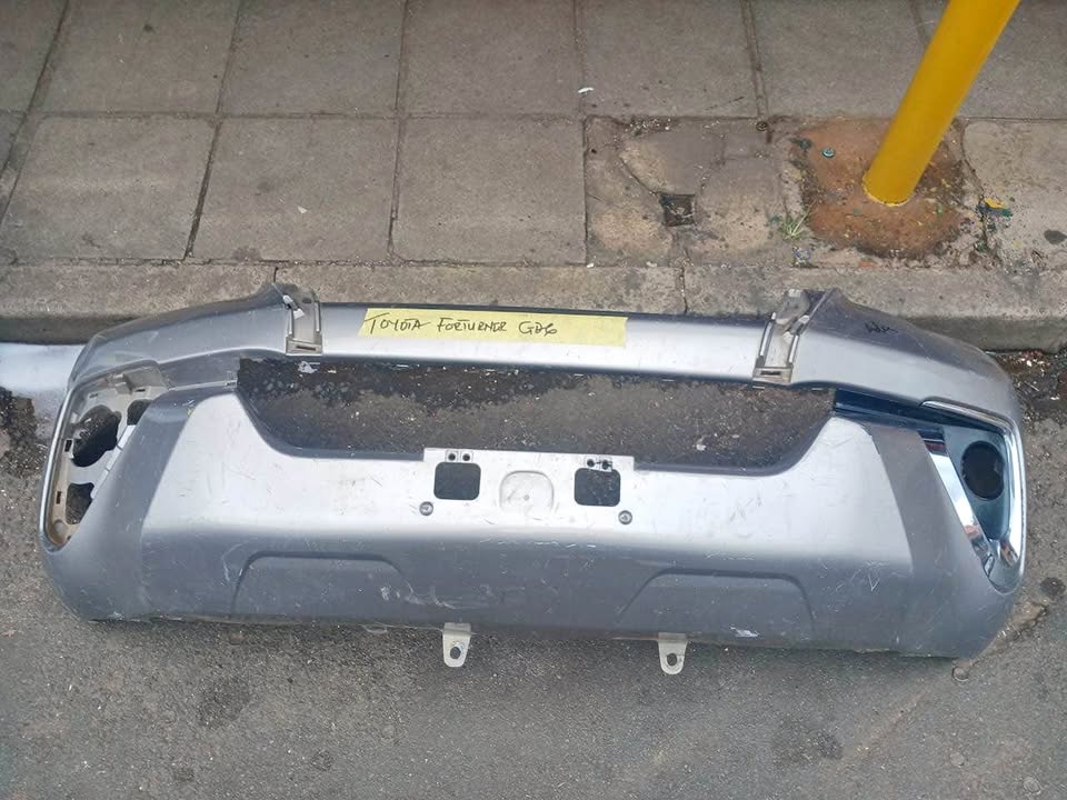 Toyota Fortuner GD6 BUMPER - Private Seller Toyota Fortuner GD6 BUMPER - Private Seller