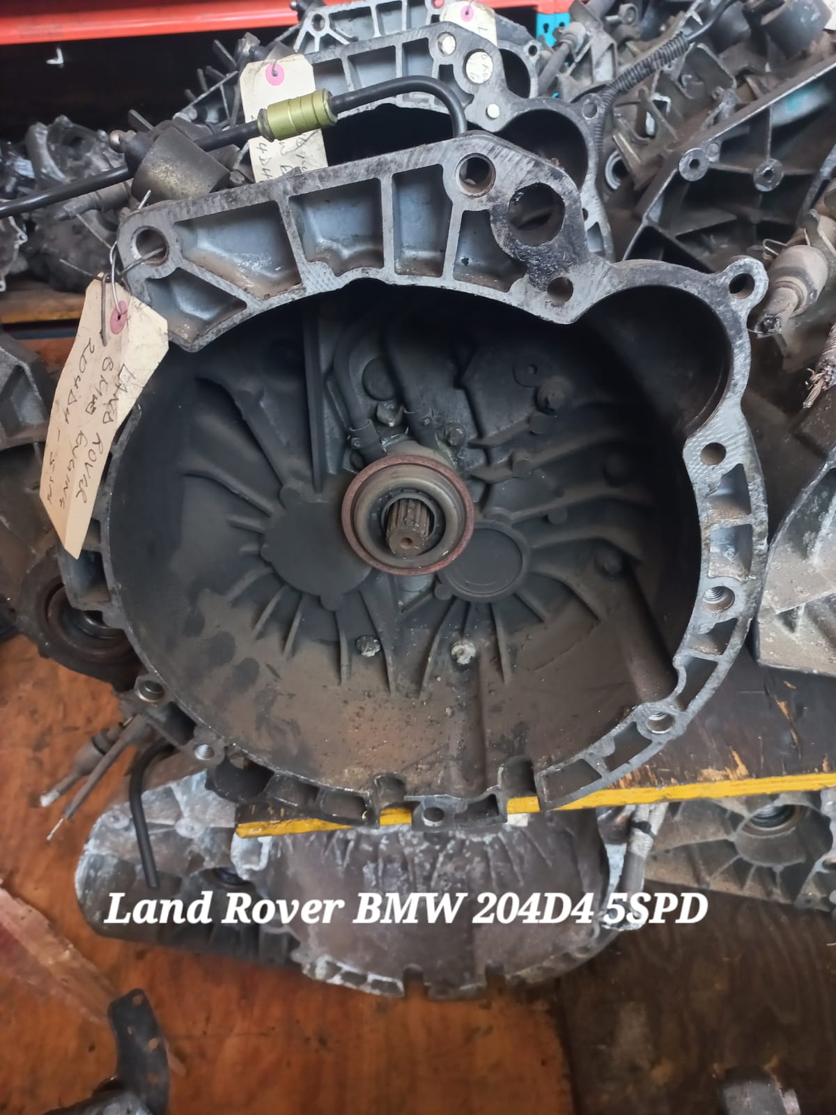 LAND ROVER / BMW 204D4 5SPD MANUAL GEARBOX LAND ROVER / BMW 204D4 5SPD MANUAL GEARBOX