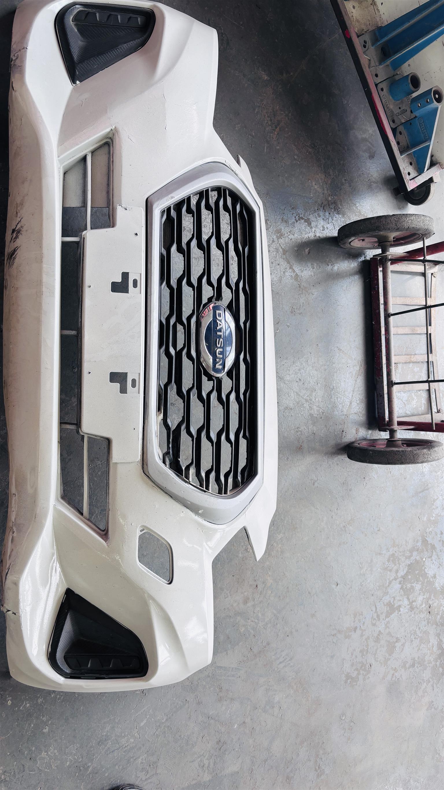Datsun go bumper and grill for sale - Private Seller